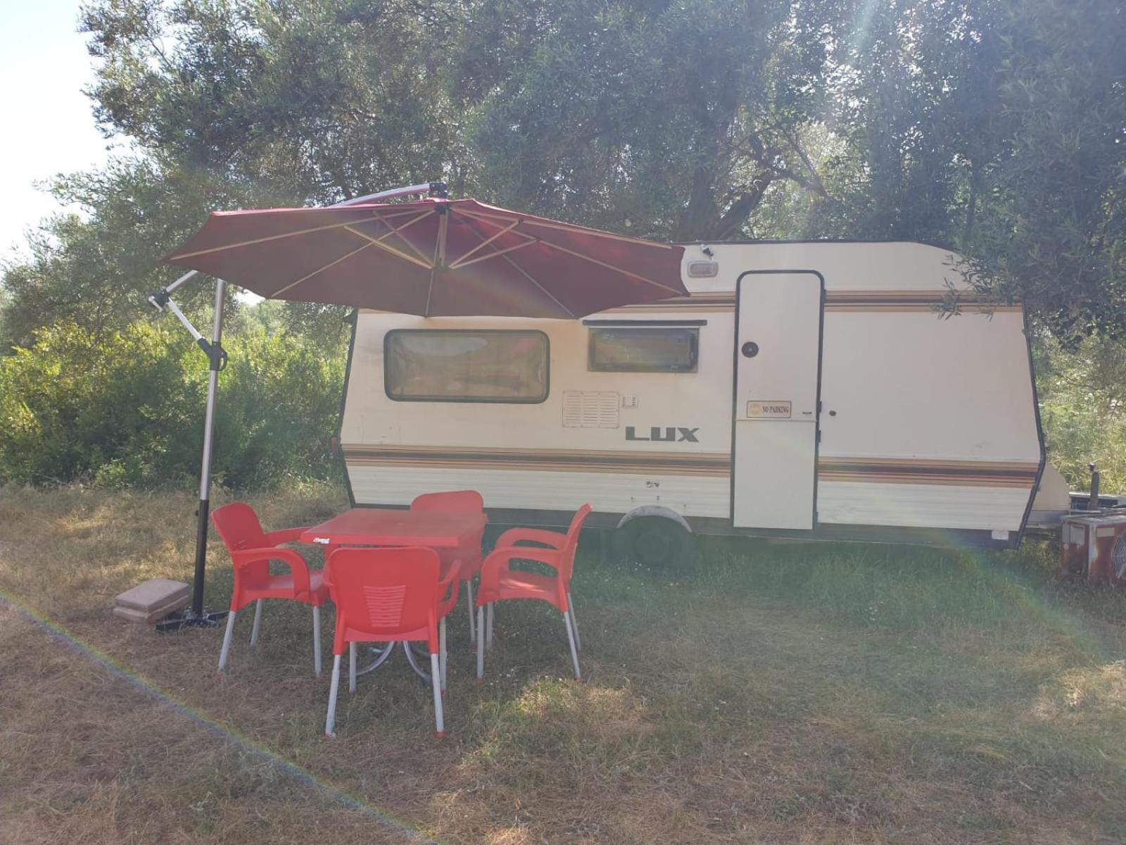 Aquariumi Jale Camping Otel Dış mekan fotoğraf